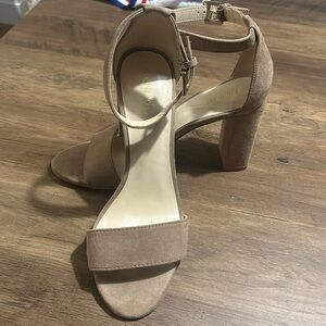 Nine West Sandal Heels size 8 1/2